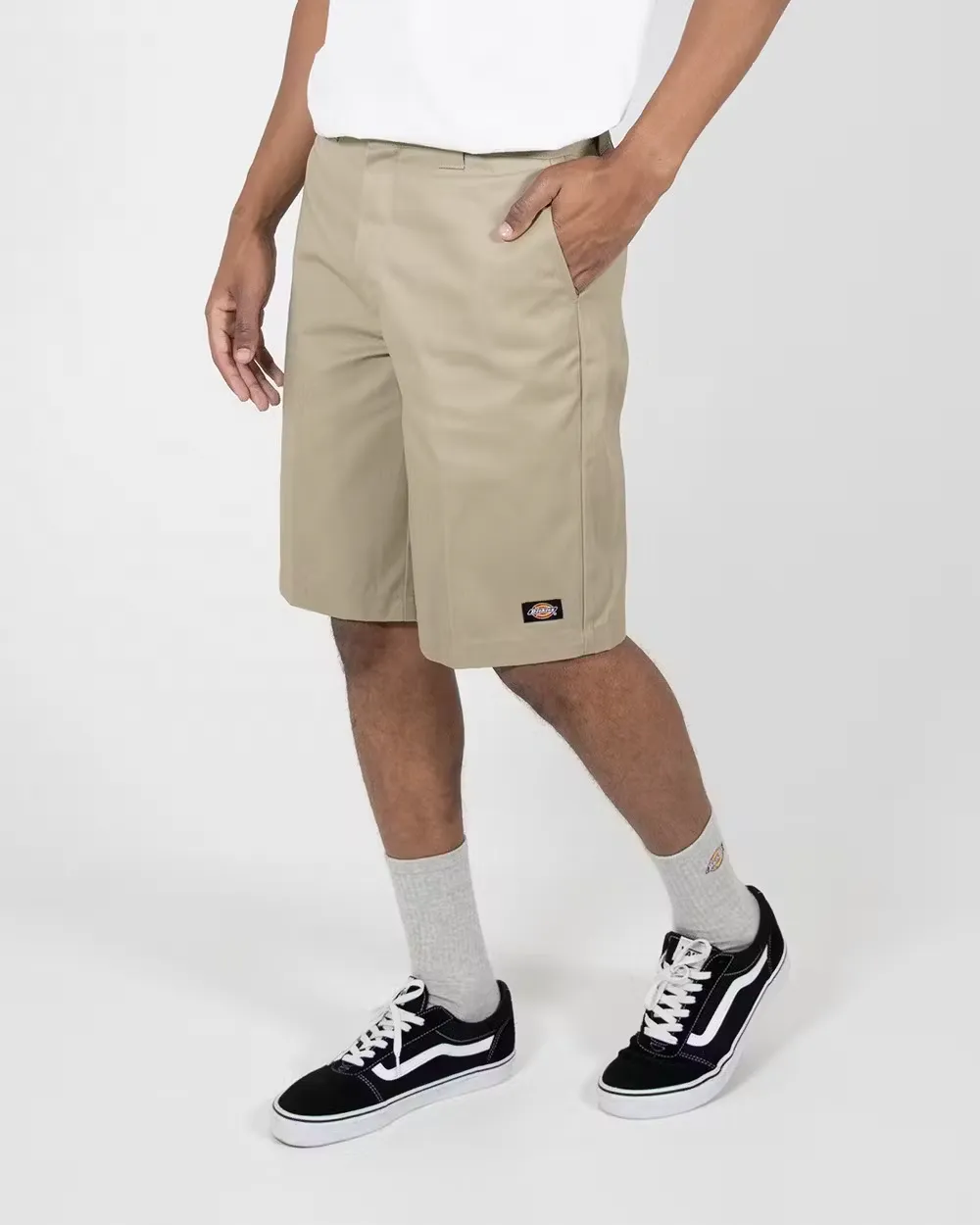 DICKIES 131 Slim Straight Fit Shorts - Khaki