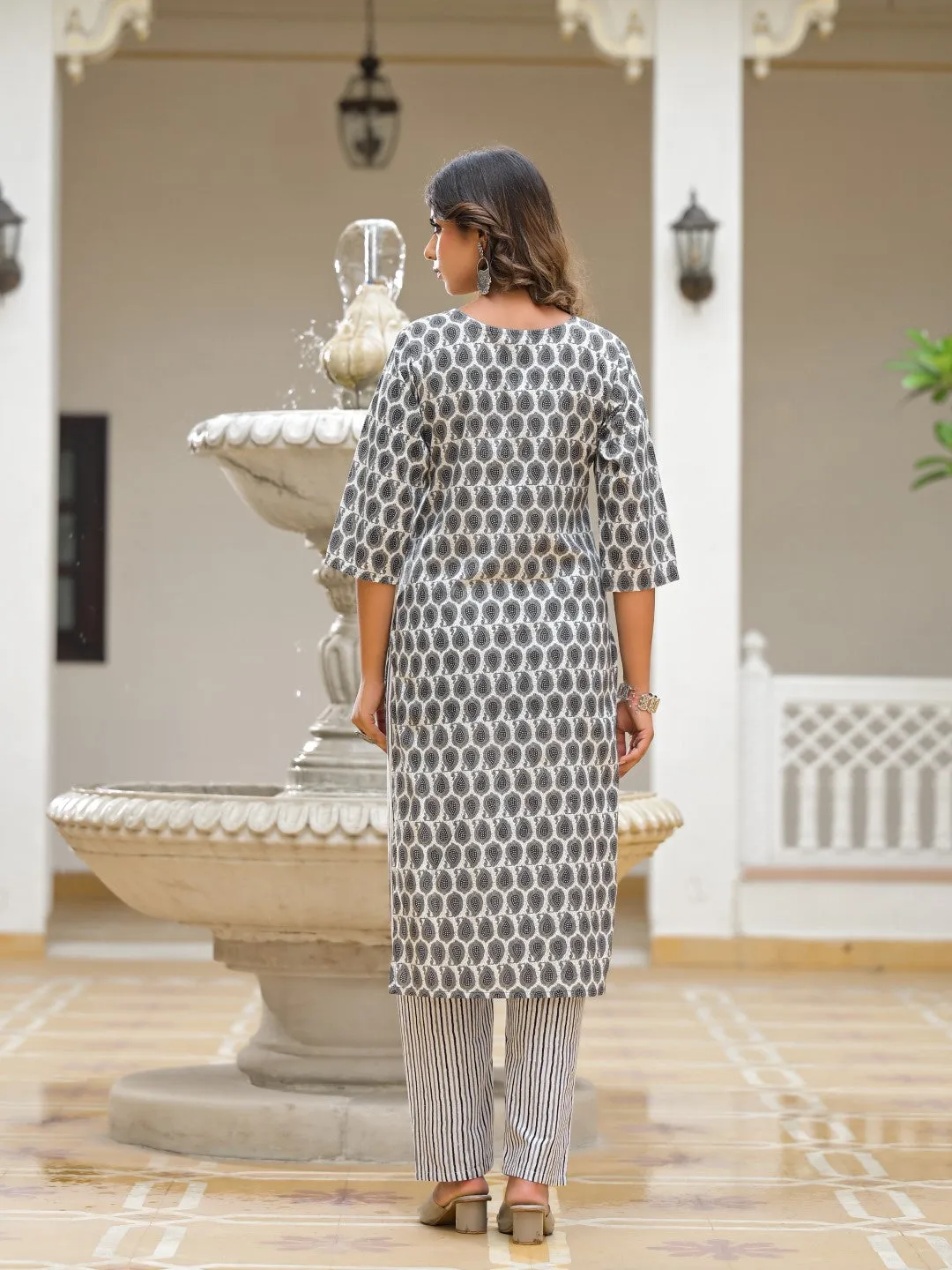 Grey Ethnic Motif Printed Cotton Kurta, Pant And Dupatta Set With Thread & Mirror Work