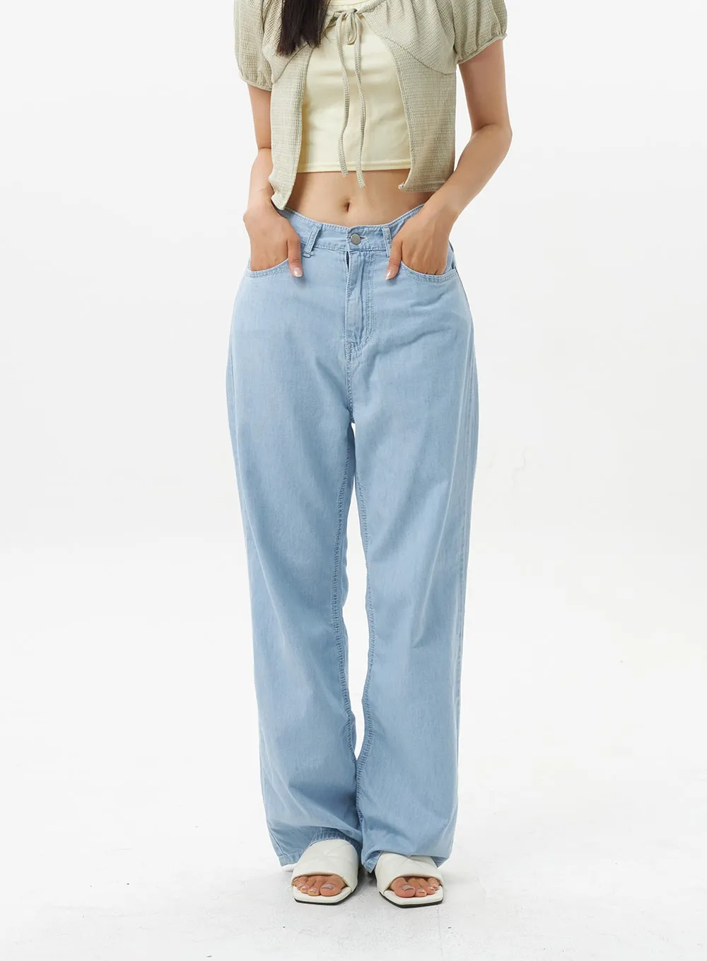 Light Wash Baggy Jeans OU327