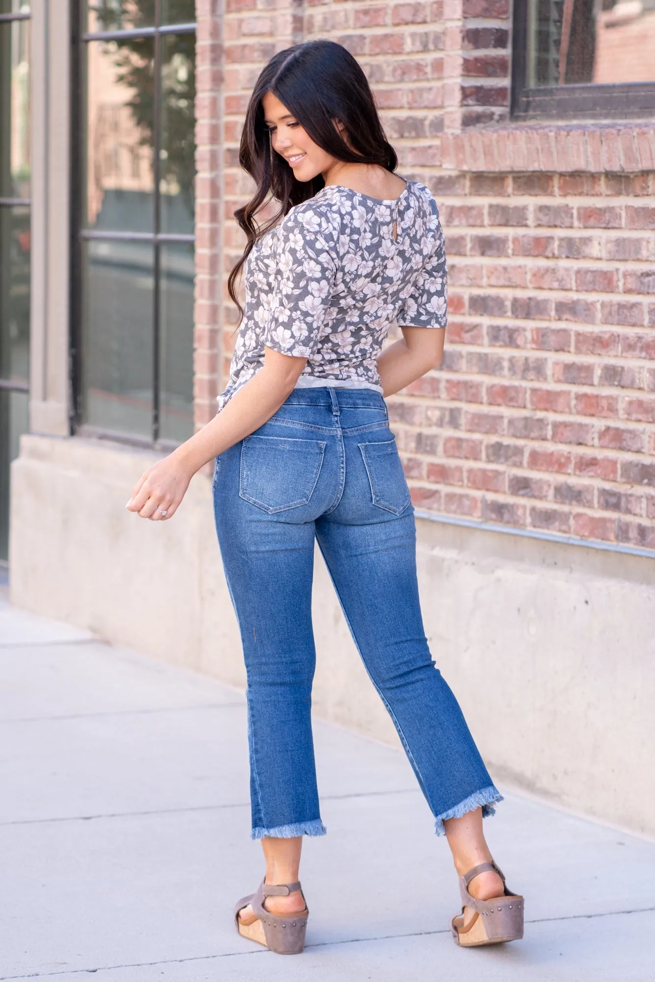 Merlie Mid Rise Crop Flare