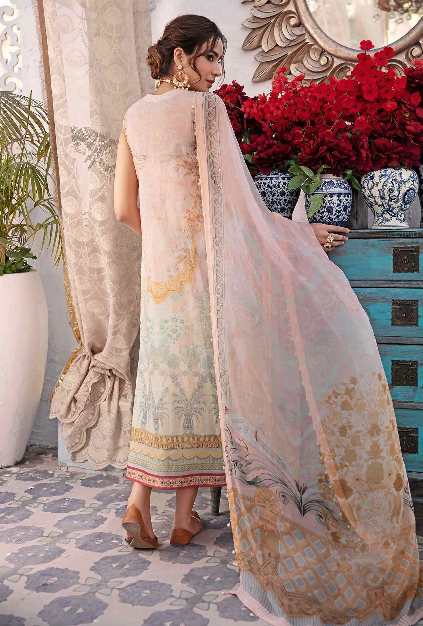 Noor by Saadia Asad · Eid Chikankari Collection 2021 – NCHK-D1-A